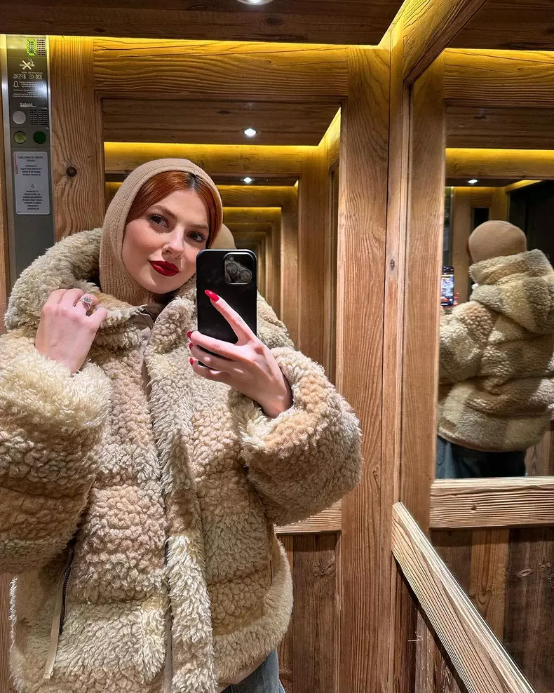 Lidia Buble, dupa ce si-a vopsit parul roscat (5)