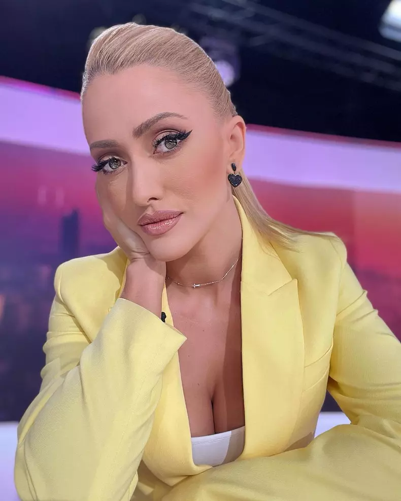 iuliana-pepene-3