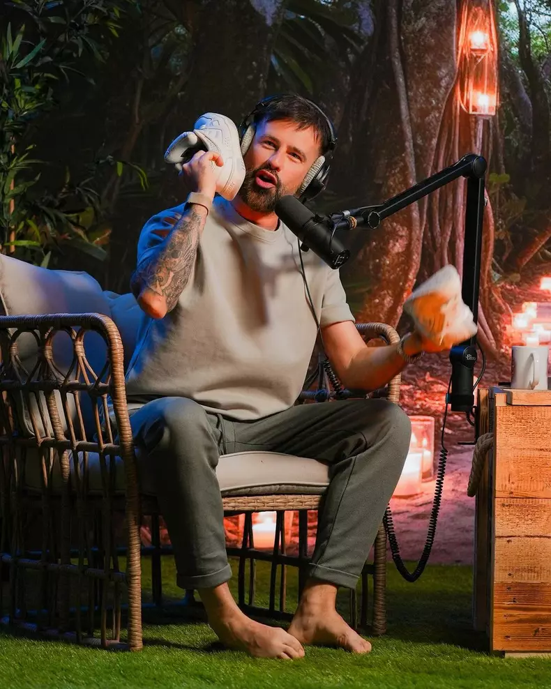Florin Ristei și Speak, la filmările pentru „Fierți pe insulă”, sezonul 2 (1)