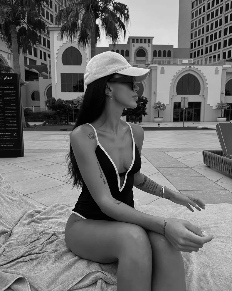 adelina 3