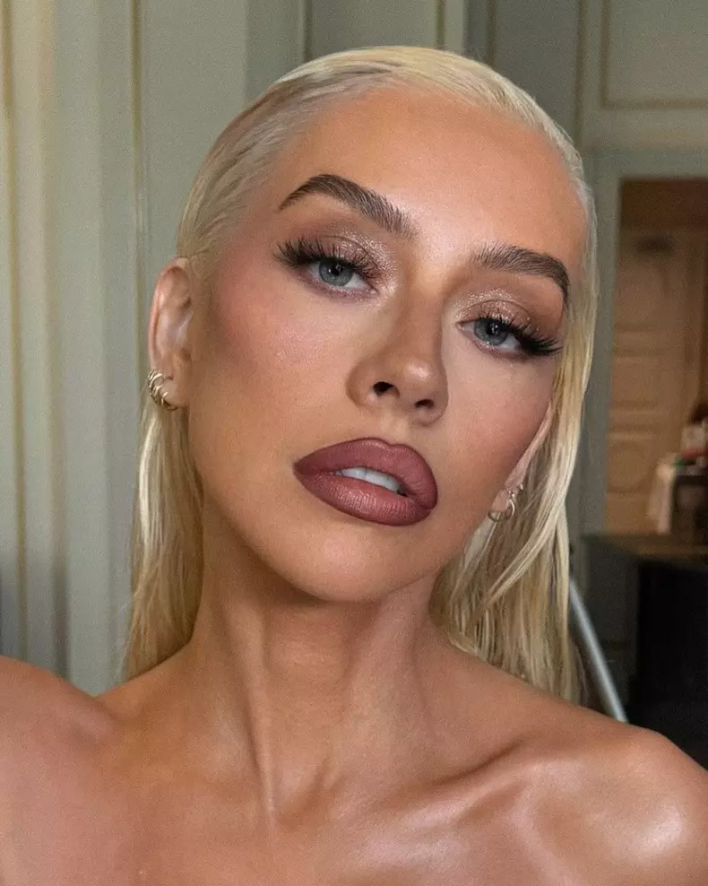Celebrity Selfies