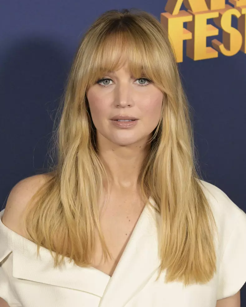 Jennifer Lawrence, prima apariție de când a anunțat că e însărcinată a doua oară. A strălucit pe covorul roșu
