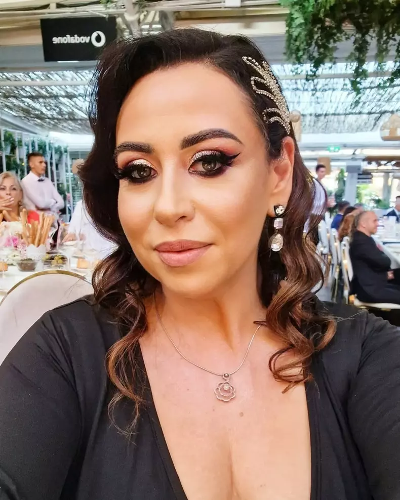 Oana Roman răspunde criticilor primite pentru luxul afișat  (5)