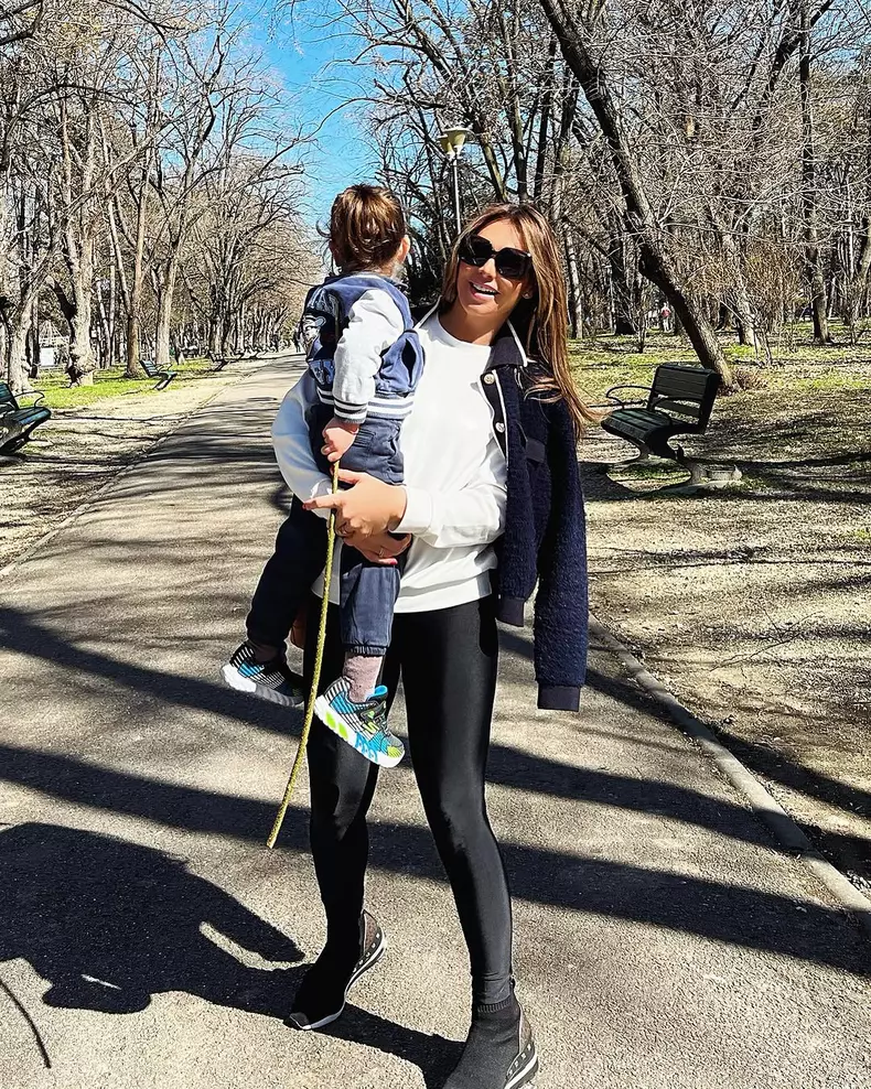 Așa a arătat weekendul nostru. Sper ca și voi ați avut un Weekend pe măsura vremii de afara.   un nou început de săptămâna reușit sa aveți, dar pana atunci ne revedem la știrile serii!  #weekend #sun #happi