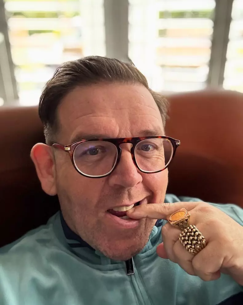Nick-Frost-Hagrid-serialul-Harry-Potter”  (4)