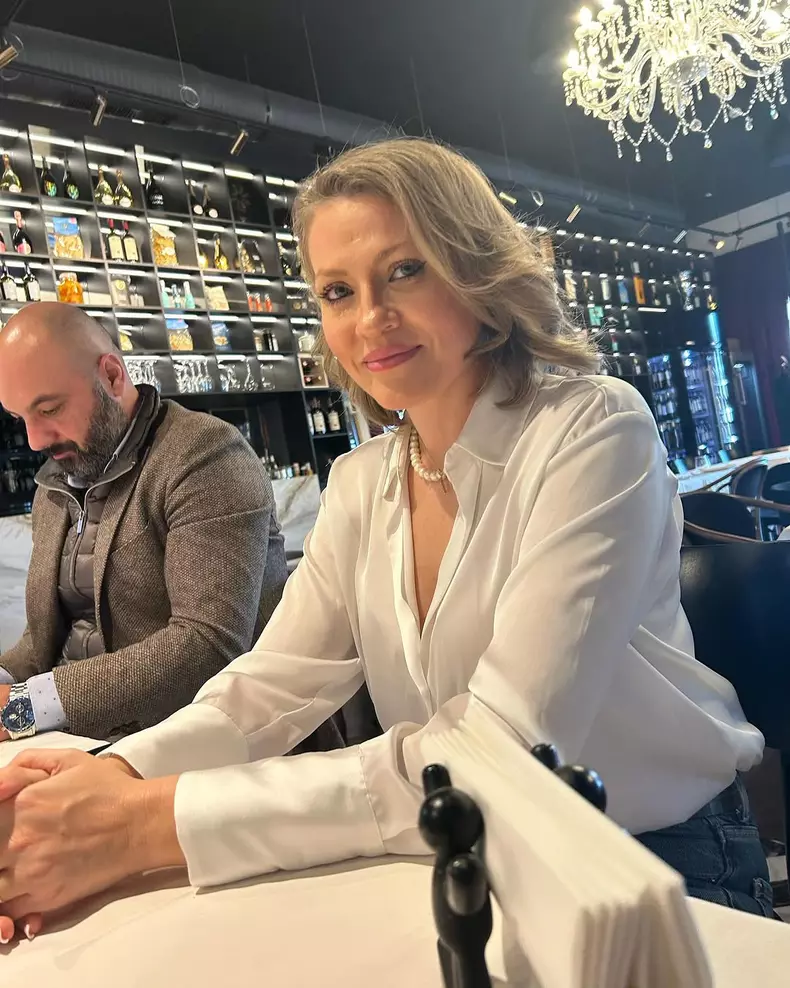 Mirela Vaida, despre iubirea soțului ei  (4)