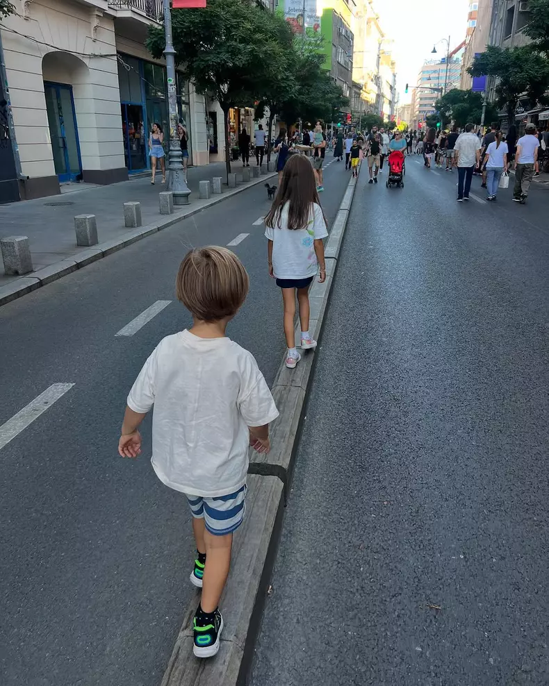 Simona Gherghe, imagini de ziua fiului ei  (7)