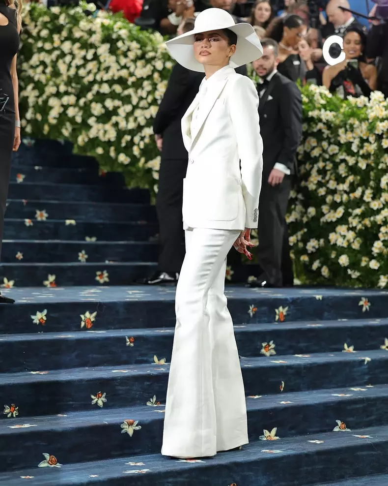 zendaya-met-gala-2025 (1)