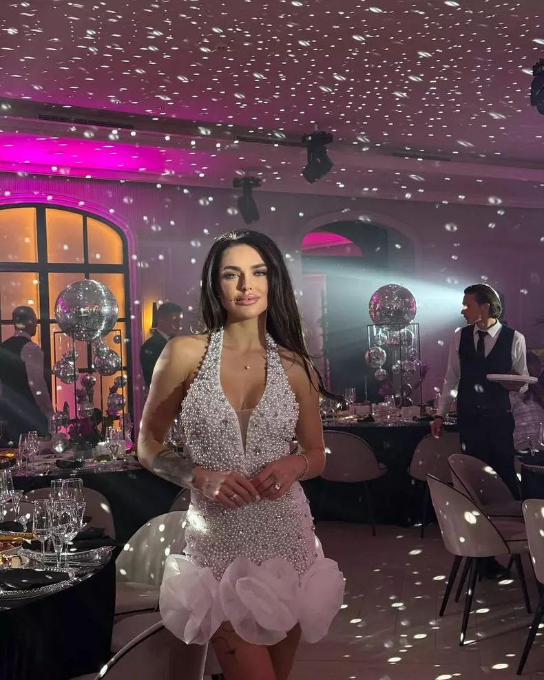 Cine este Cristina Scarlevschi, ispită la Insula iubirii 2025, sezonul 9  (7)