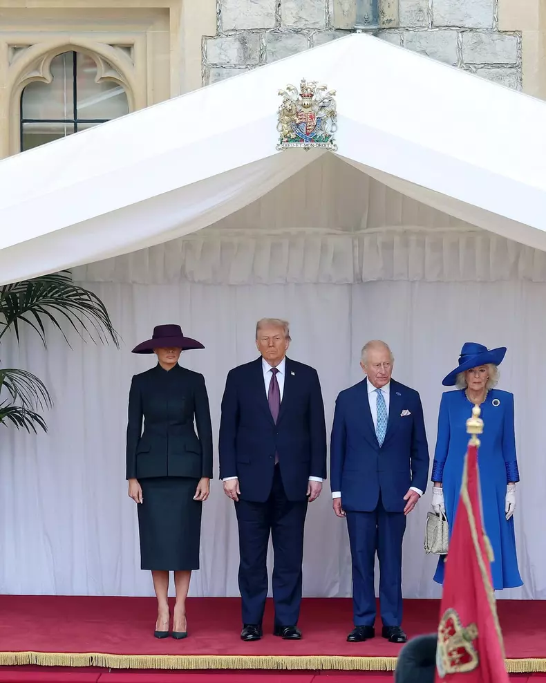 Kate-Middleton-și-Prințul-William-l-au-întâmpinat-oficial-pe-Donald-și-Melania-Trump-la-Windsor-Castle (5)