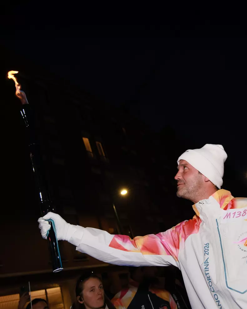 cristi-chivu-torta-olimpica-milano-cortina-2026 (4)