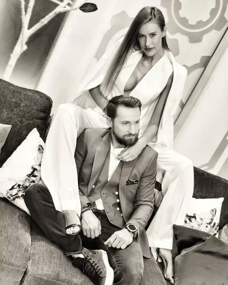 Dani Oțil și Gabriela Prisăcariu