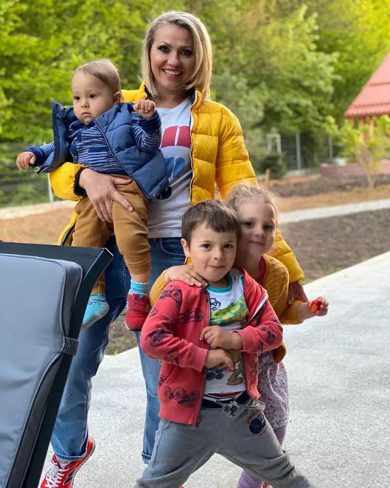 Mirela Vaida și copiii ei