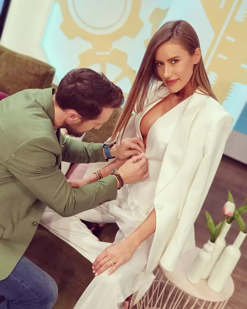 Dani Oțil și Gabriela Prisăcariu