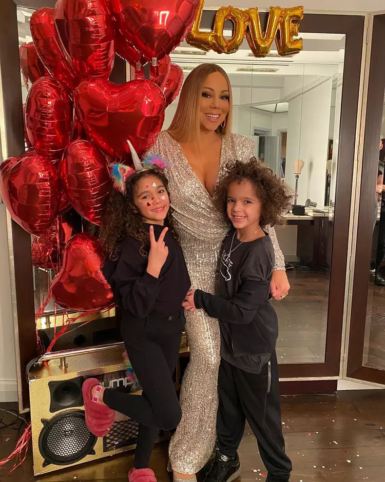 Mariah Carey și gemenii ei