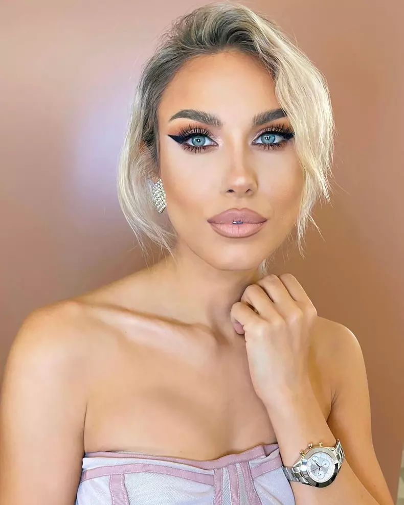 amna-la-bravo-ai-stil-7