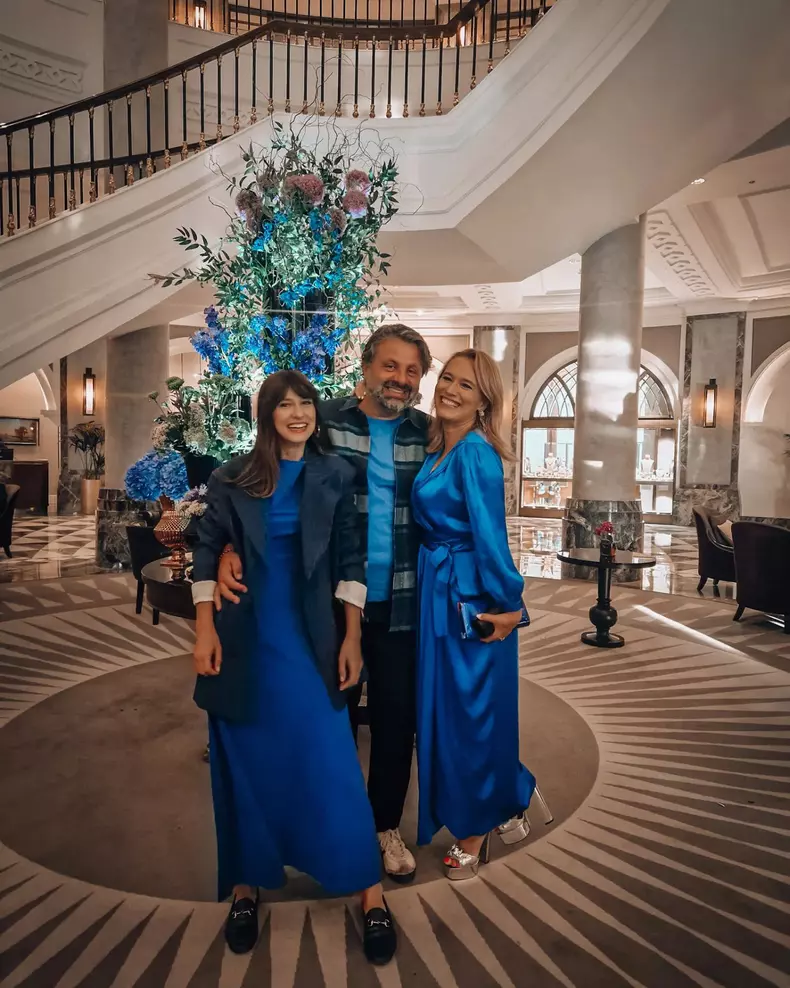 andreea-esca-petrecere-prieteni-istanbul