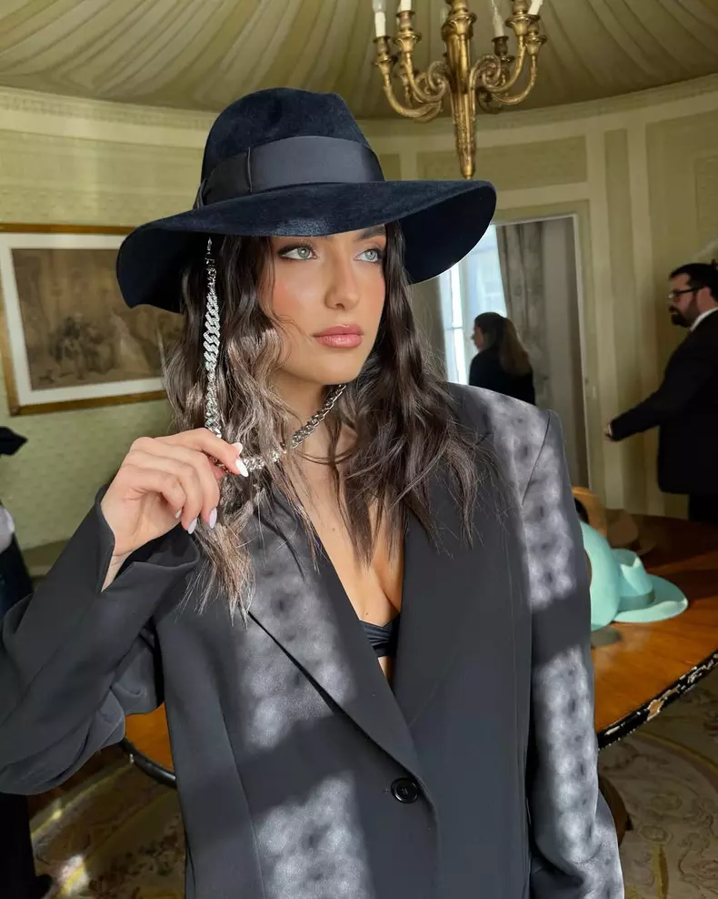 Alexia Eram la Milano Fashion Week (14)