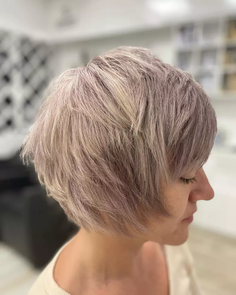 Coafură realizată de Cristina Scrisu, stilist Wella Professionals - 224334697_376482830575529_1310613776348930303_n