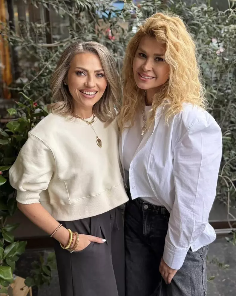 oana si mirela