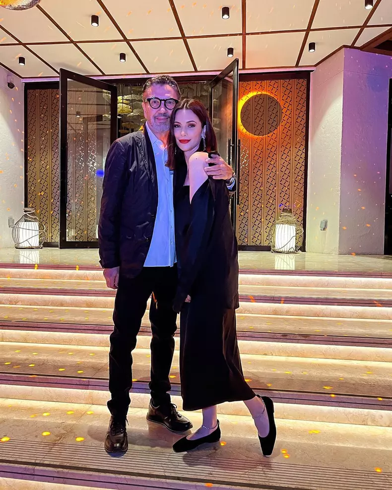 Andreea Berecleanu si sotul ei (6)