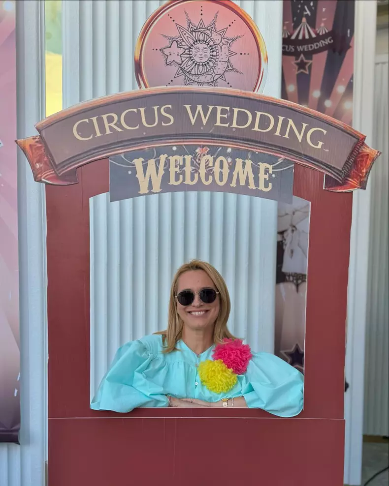 Andreea Esca la nunta Roxanei Hulpe