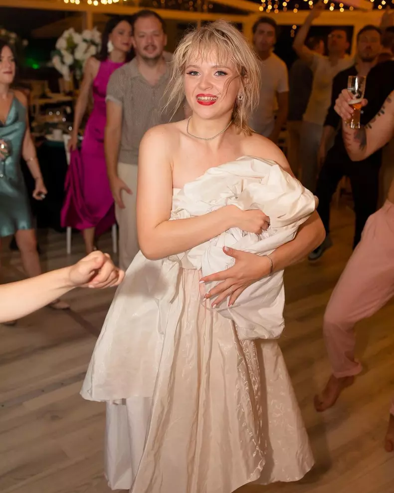 5. Alex Bogdan și Cătălina Mihai s-au căsătorit religios