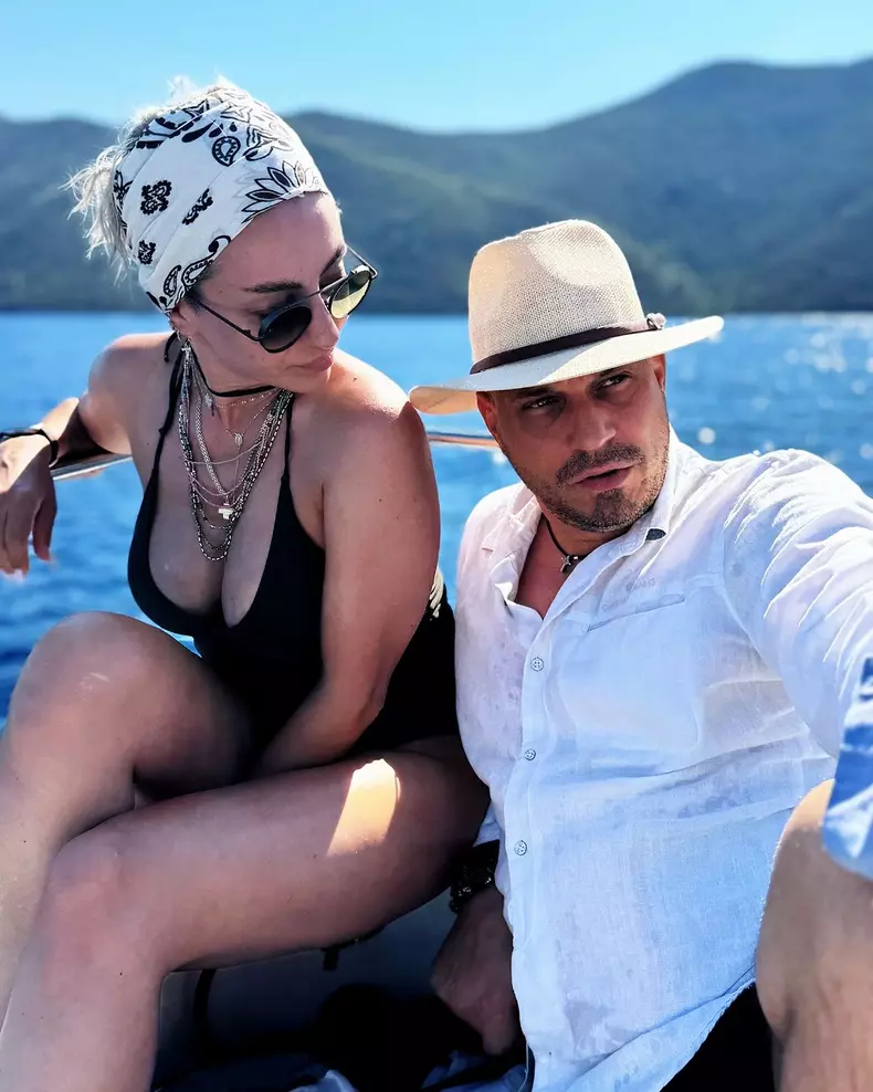 Giulia Anghelescu și Vlad Huidu, vacanță de vis