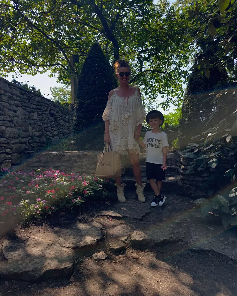 Diana Dumitrescu și fiul ei, Carol (2)