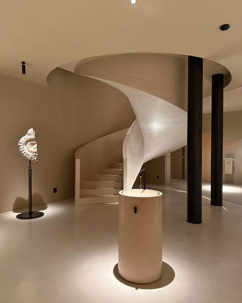 14. Imagini din vacanța Ioanei Grama