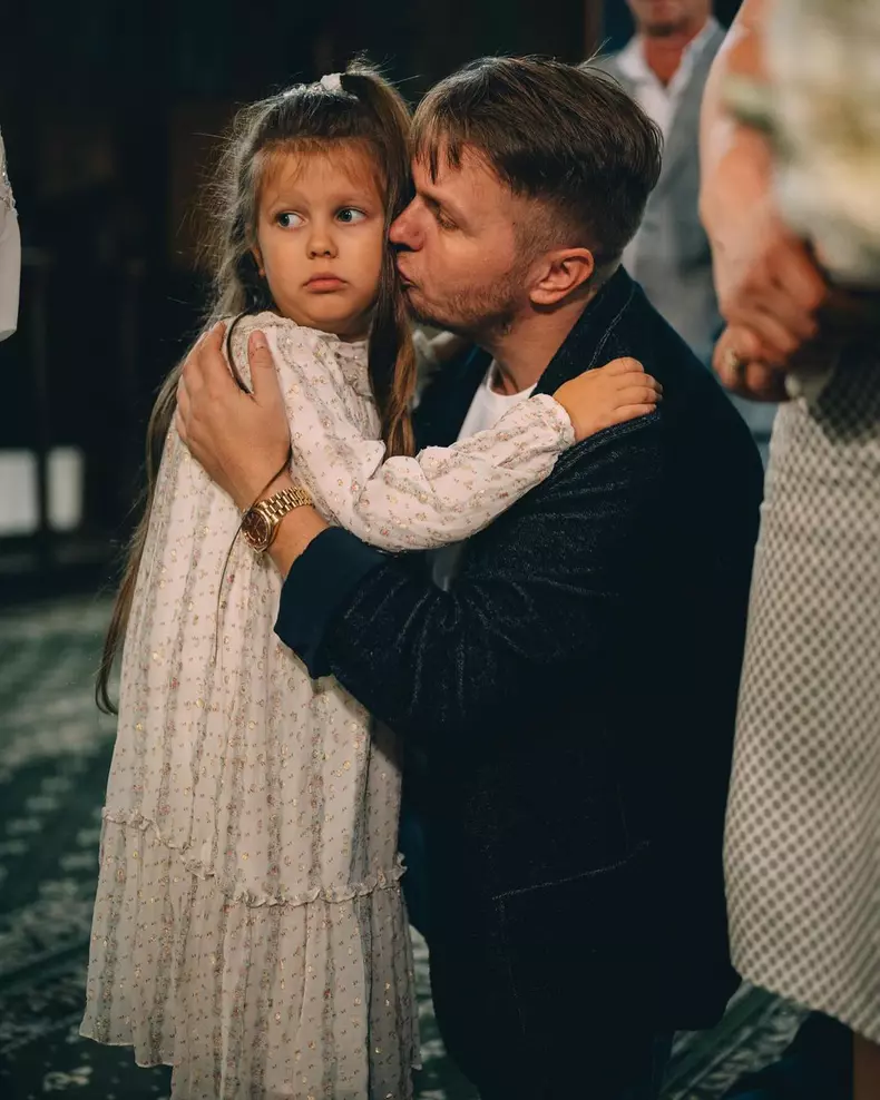 3. Codin Maticiuc și fiica lui la nunta lui Theo Rose