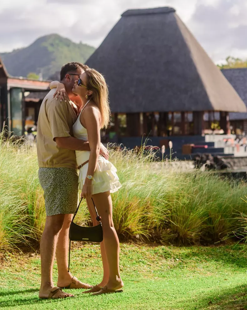 Emily Burghelea și soțul ei