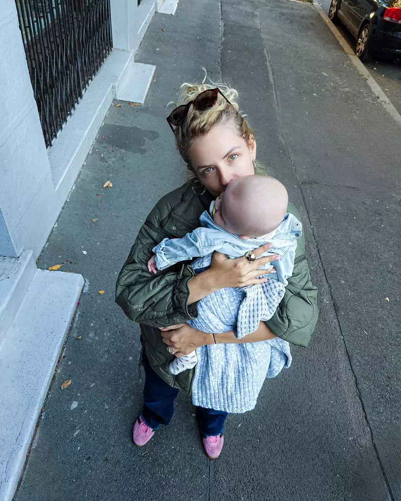 Victoria Raileanu și fiica ei (2)