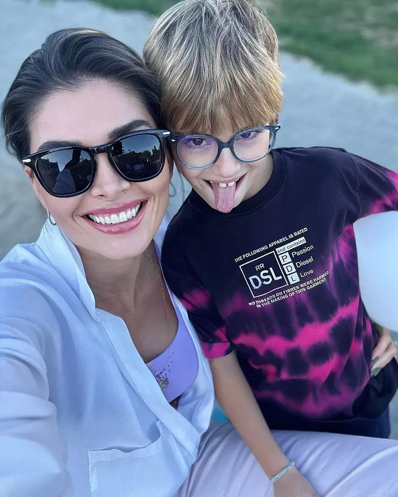 Alina Pușcaș și fiul ei