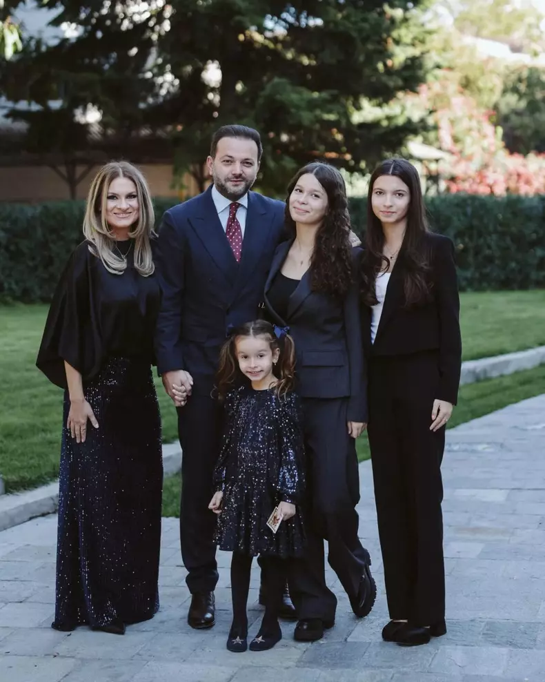 Mihai Morar și familia lui