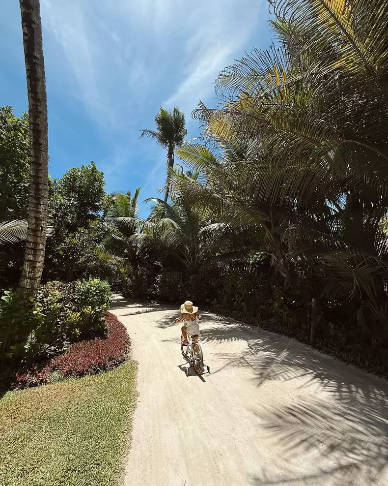 12. Fiica Ioanei Grama în Seychelles