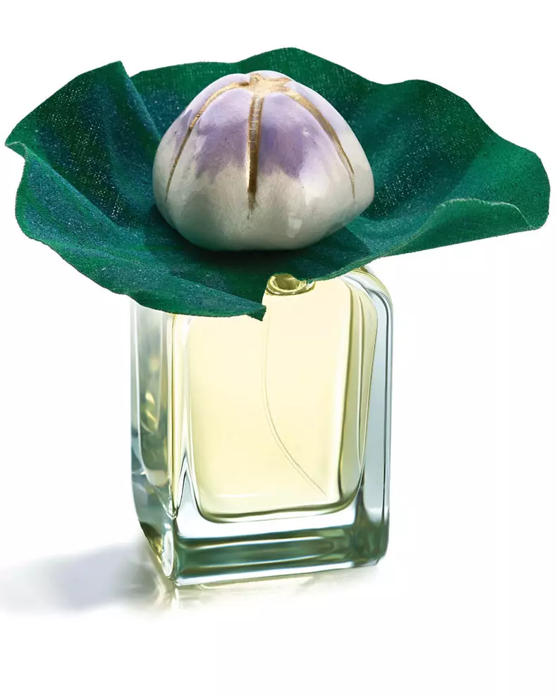 Extract de parfum Talismans Mauna, Mendittorosa, 100 ml, 1.250 lei (disponibil pe nicheparfumerie.ro)