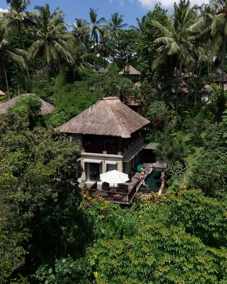 9. Imagini din vacanța Sânzianei Negru