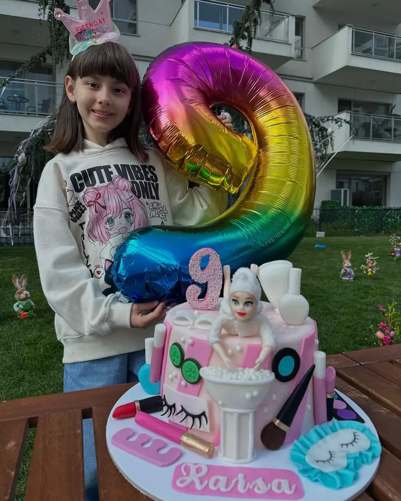 Alina Sorescu fiică