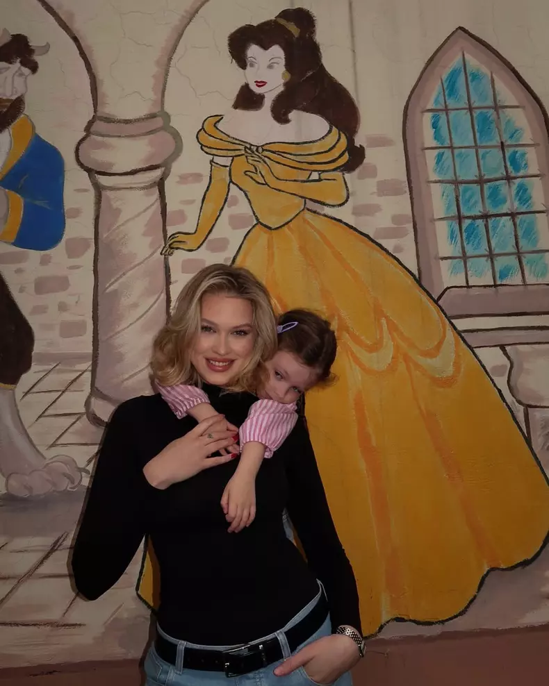 2. Gina Chirilă și fiica ei