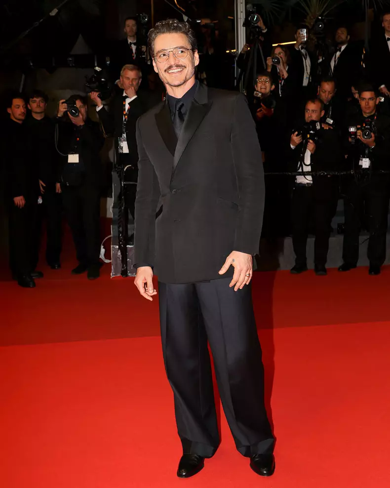 Pedro Pascal, ținută Dior