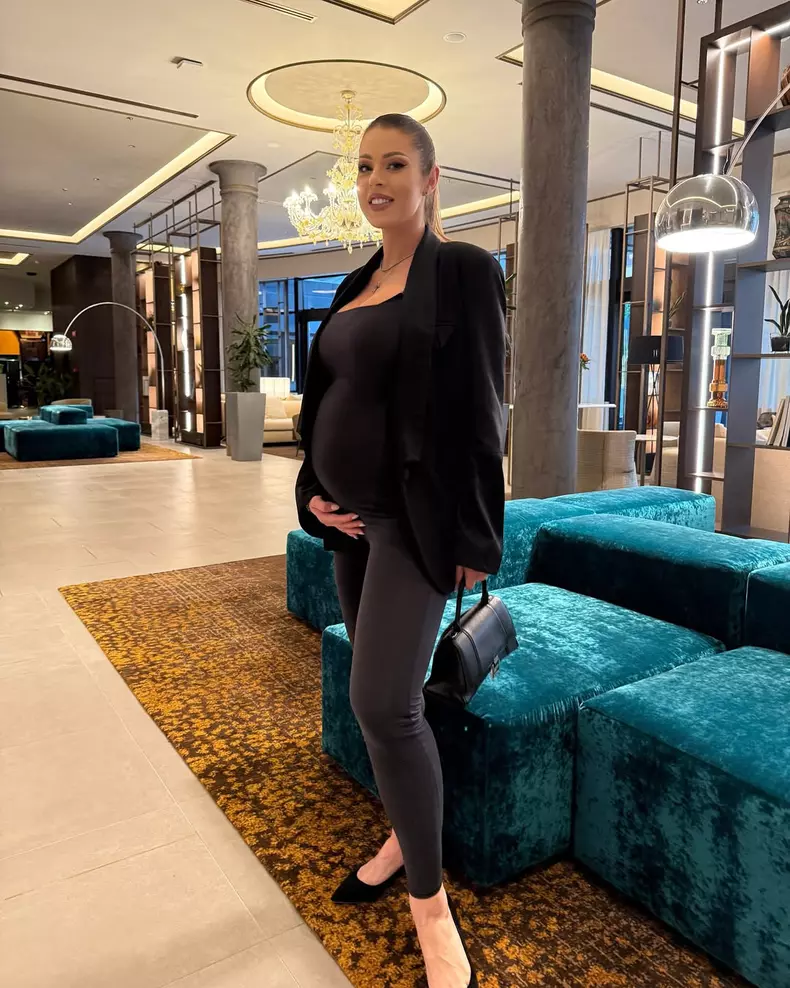 Roxana Nemeș (2)