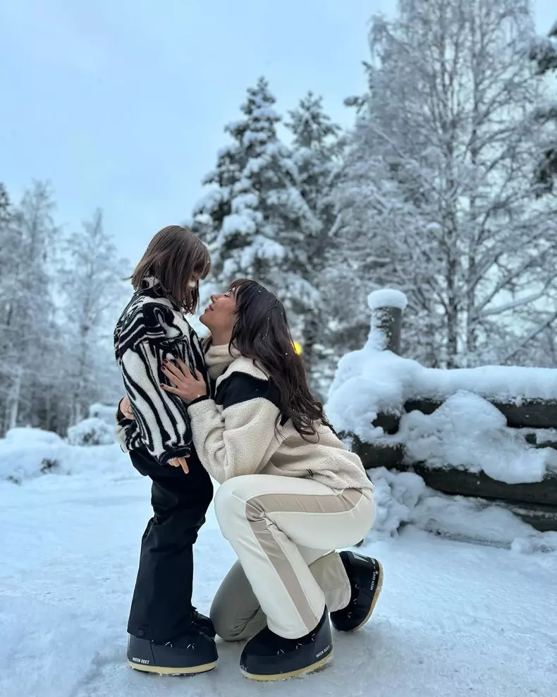 10. Sore și fiica ei, Erin