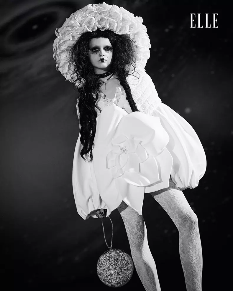 Ținuta: Diana Vasiliță. Model: Darius Boar.