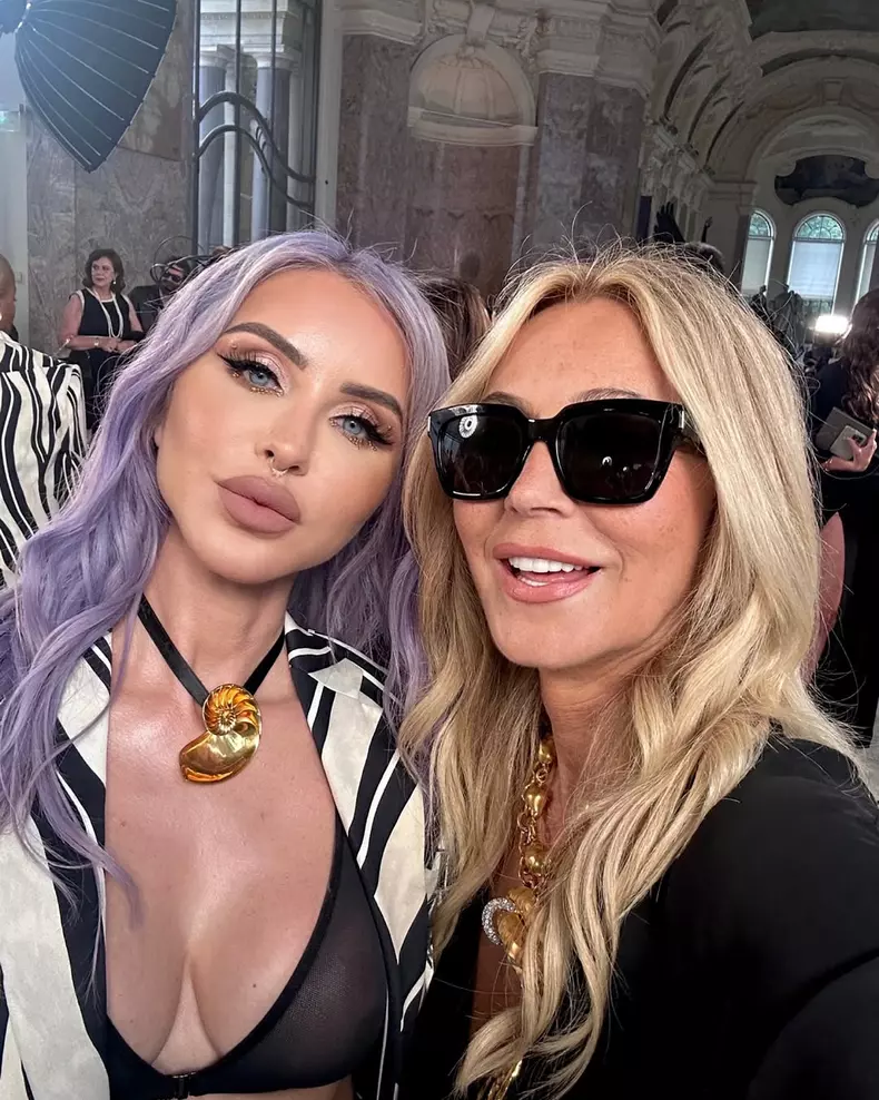 Anastasia Soare și fiica ei, Norvina (5)