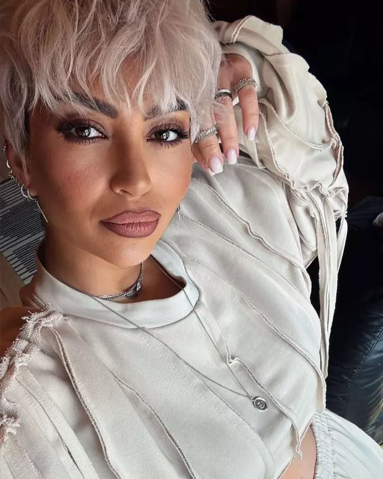 Giulia Anghelescu (2)