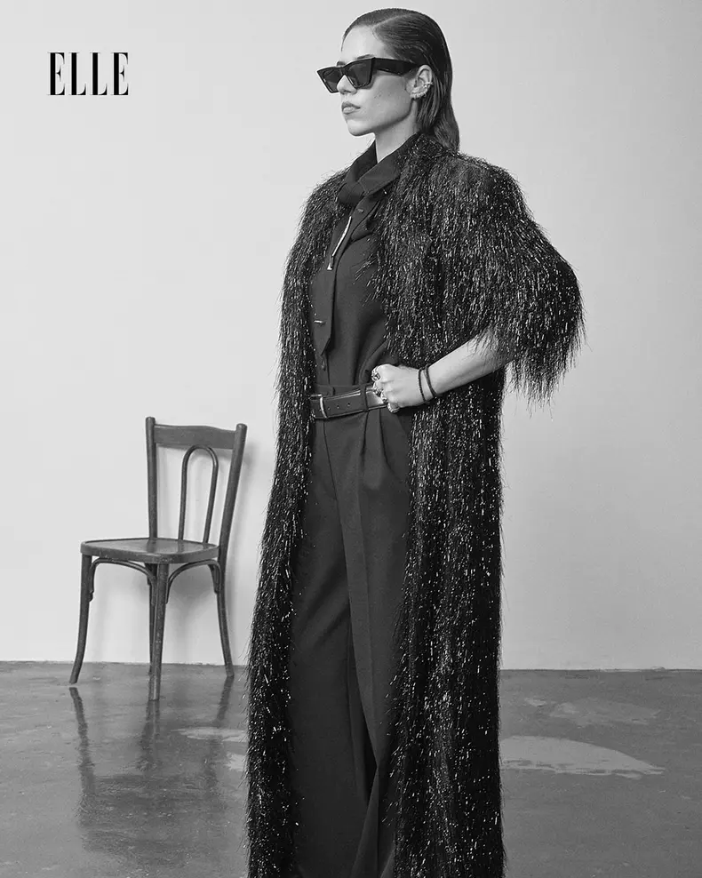 Medeea Ene - Categoria BEST DESIGNER (poartă Medeea)