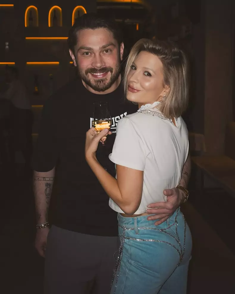 9. Ana Baniciu și soțul ei