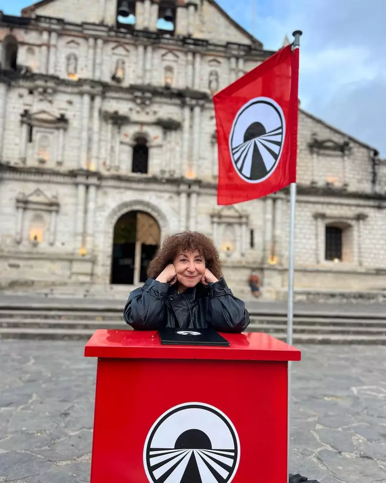 Mona Segall, producătoarea Asia Express