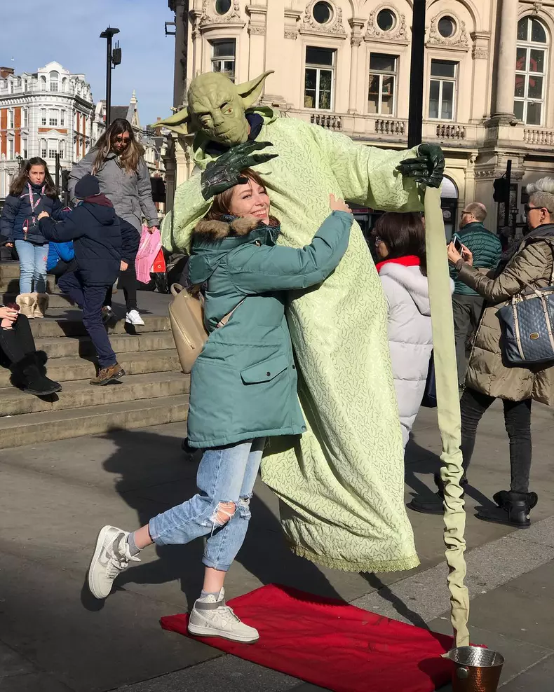 Ce se mai ştie despre serialul turcesc cu vampiri în care joacă Elçin Sangu (2)